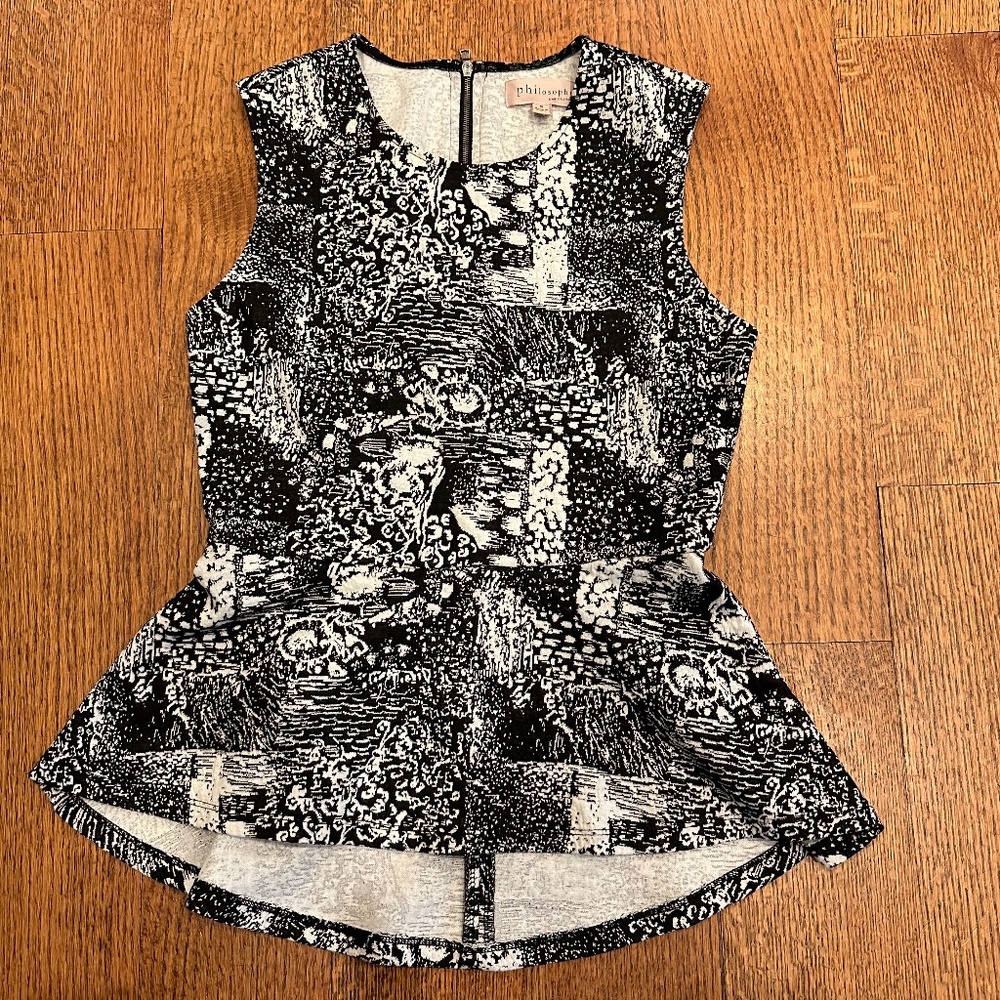 Philosophy hi-low peplum top ~ zipper back